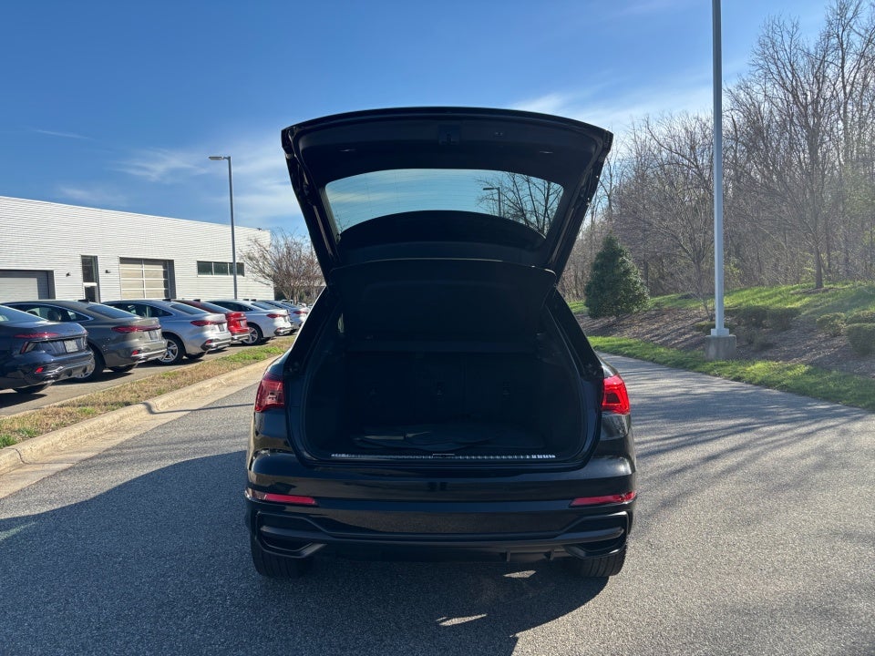 2022 Audi Q3 Premium 45 TFSI S line quattro Tiptronic