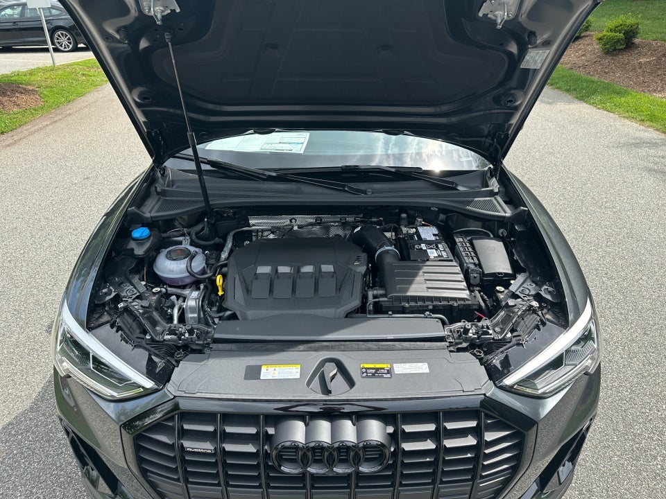 2025 Audi Q3 Premium 45 TFSI S line quattro Tiptronic