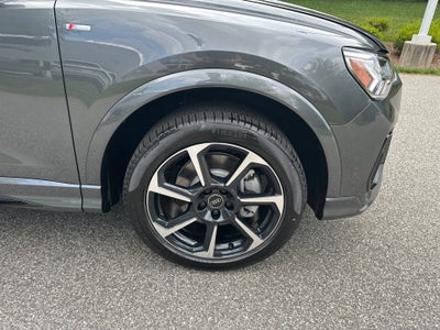 2025 Audi Q3 Premium 45 TFSI S line quattro Tiptronic