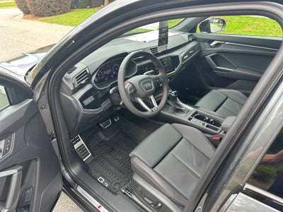 2025 Audi Q3 Premium 45 TFSI S line quattro Tiptronic