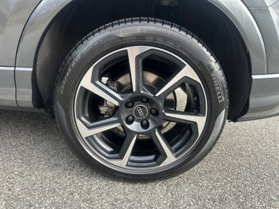2025 Audi Q3 Premium 45 TFSI S line quattro Tiptronic