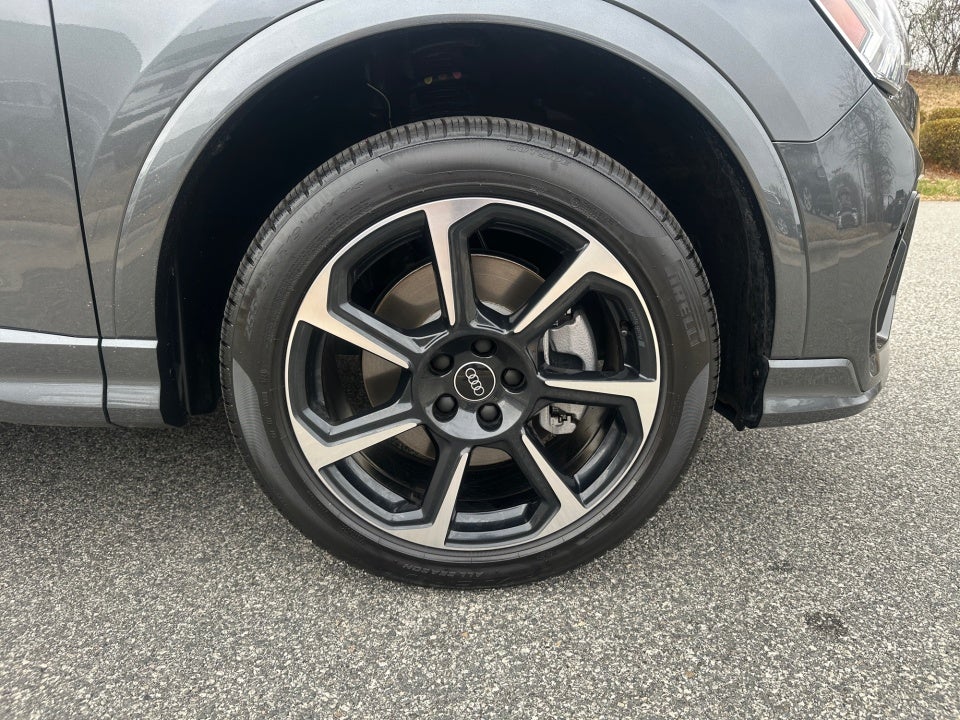 2025 Audi Q3 Premium 45 TFSI S line quattro Tiptronic