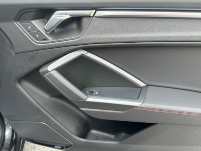 2025 Audi Q3 Premium 45 TFSI S line quattro Tiptronic