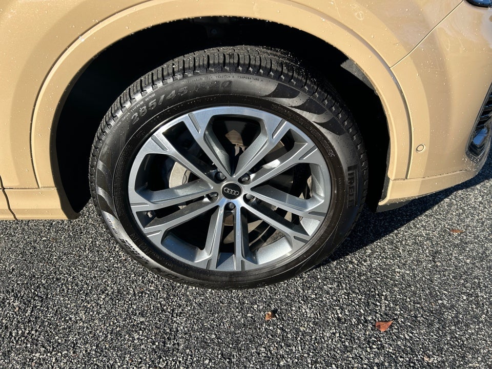 2025 Audi Q7 Premium Plus 45 TFSI quattro Tiptronic