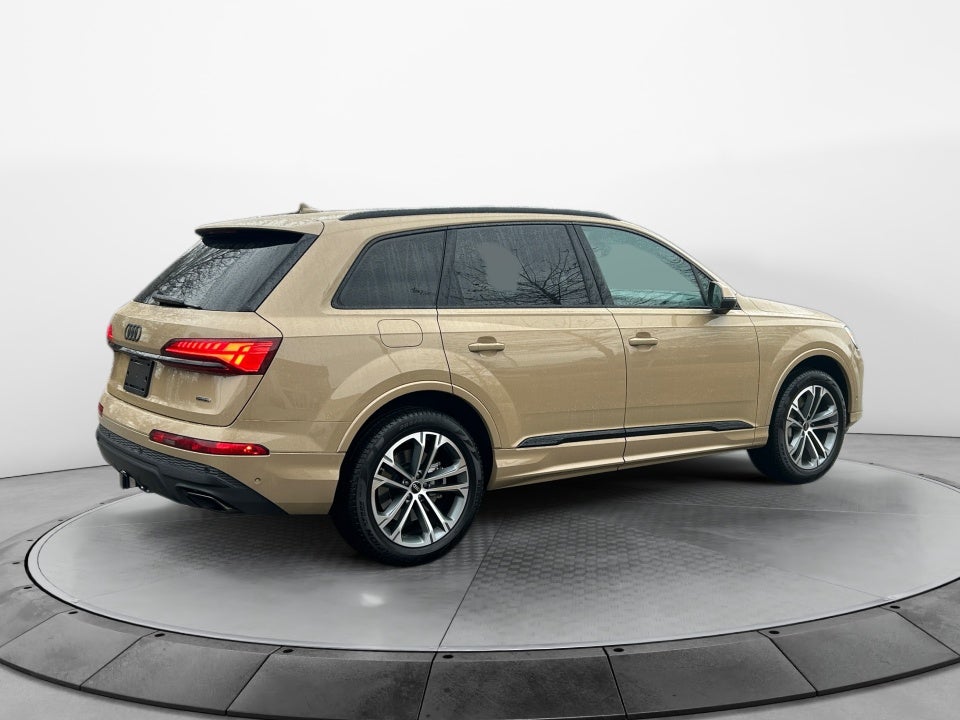 2025 Audi Q7 Premium Plus 45 TFSI quattro Tiptronic