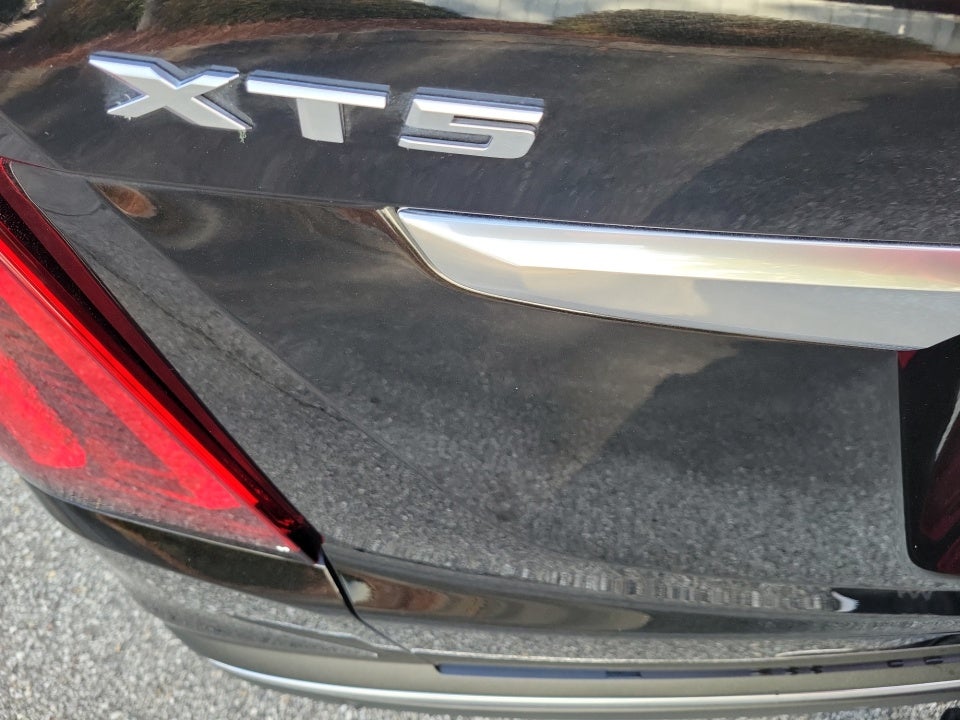 2025 Cadillac XT5 FWD Premium Luxury