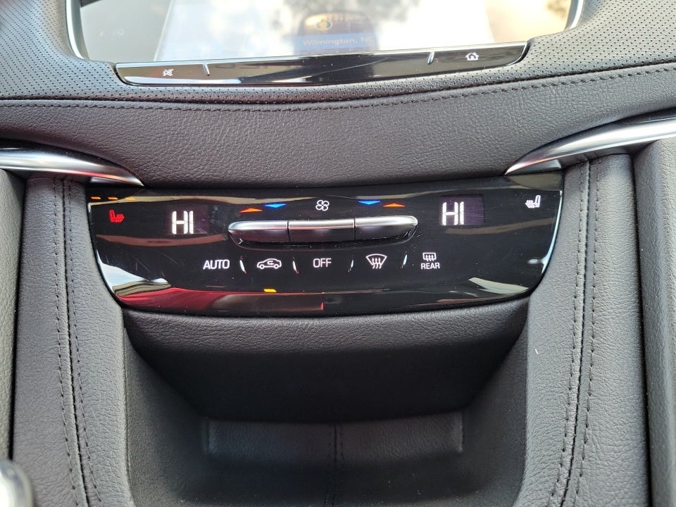 2025 Cadillac XT5 FWD Premium Luxury