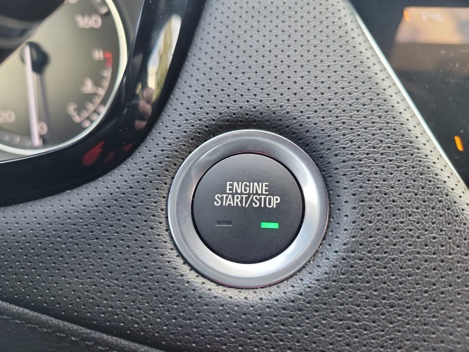 2025 Cadillac XT5 FWD Premium Luxury