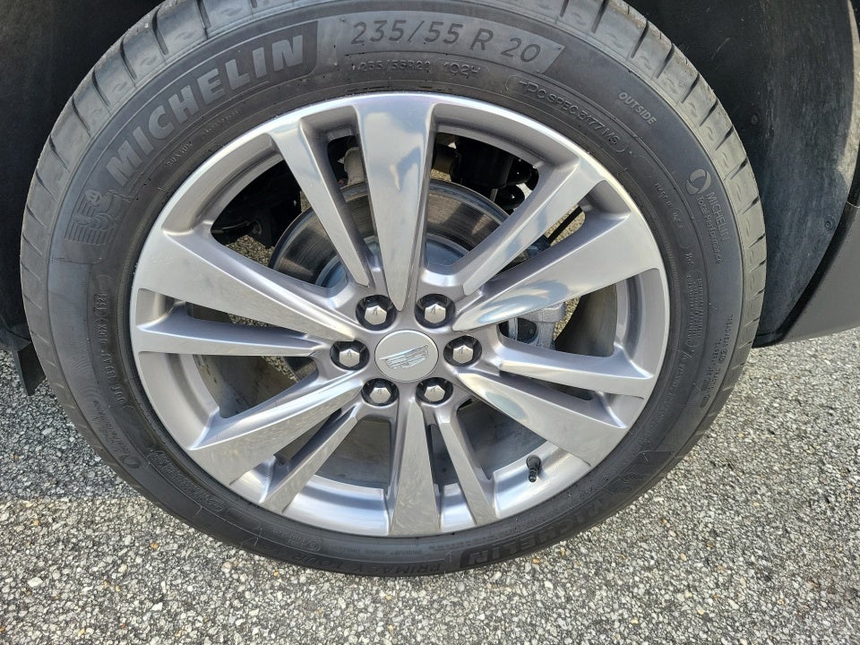 2025 Cadillac XT5 FWD Premium Luxury