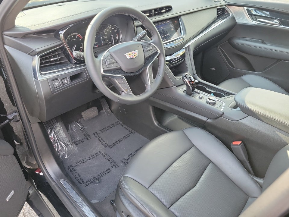 2025 Cadillac XT5 FWD Premium Luxury