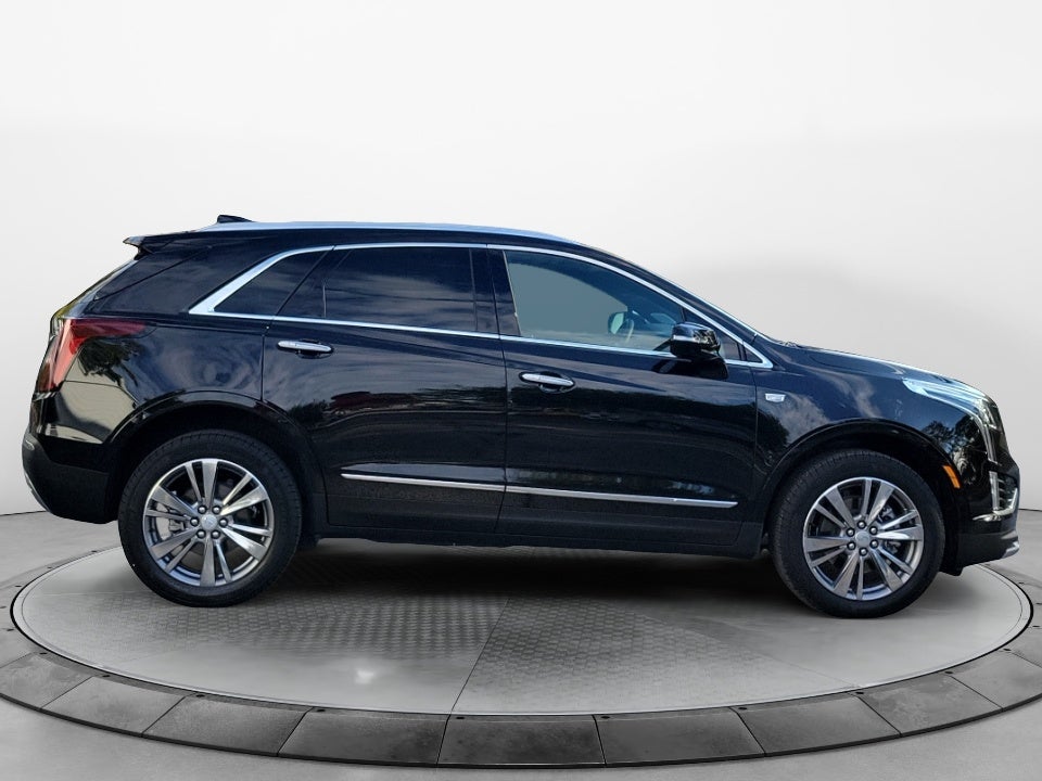 2025 Cadillac XT5 FWD Premium Luxury