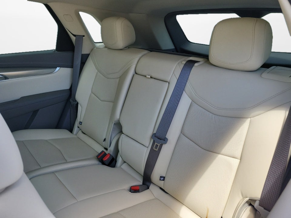 2025 Cadillac XT5 FWD Premium Luxury