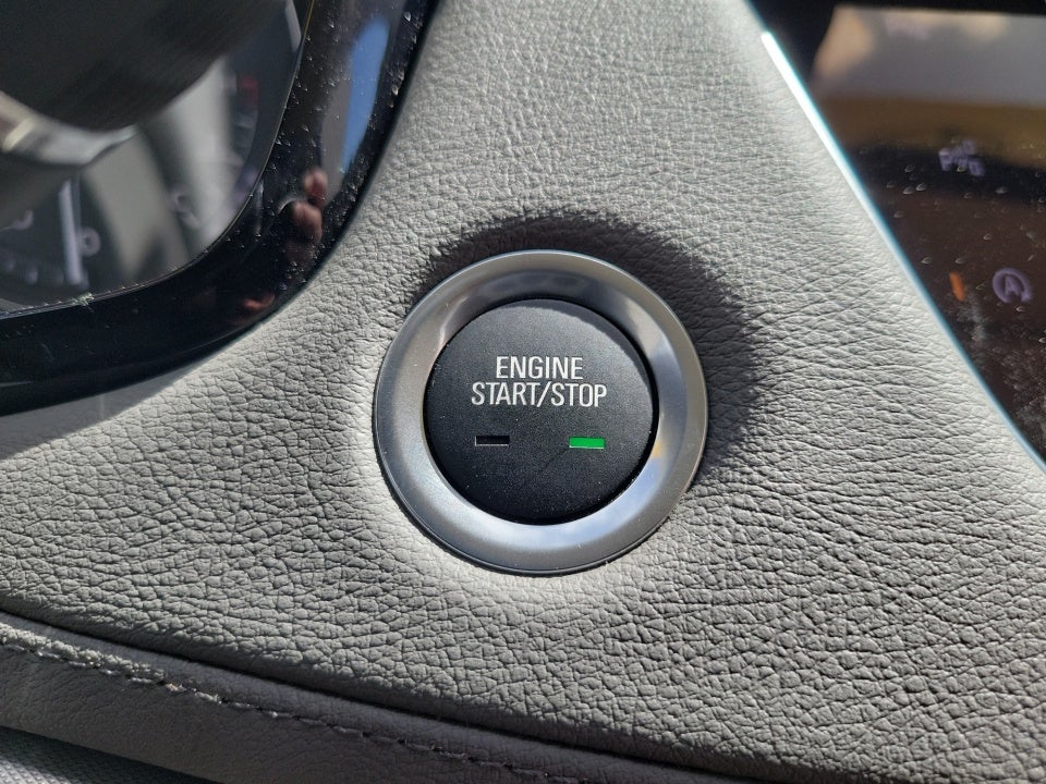 2025 Cadillac XT5 FWD Premium Luxury