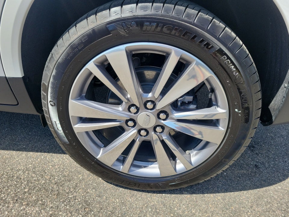 2025 Cadillac XT5 FWD Premium Luxury