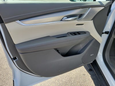 2025 Cadillac XT5 FWD Premium Luxury