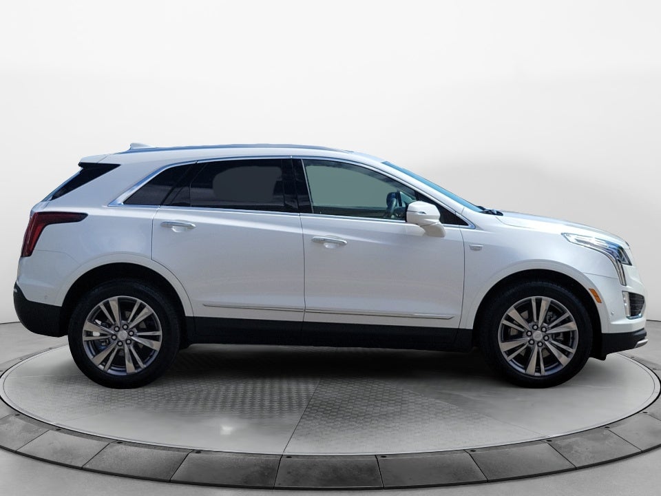 2025 Cadillac XT5 FWD Premium Luxury