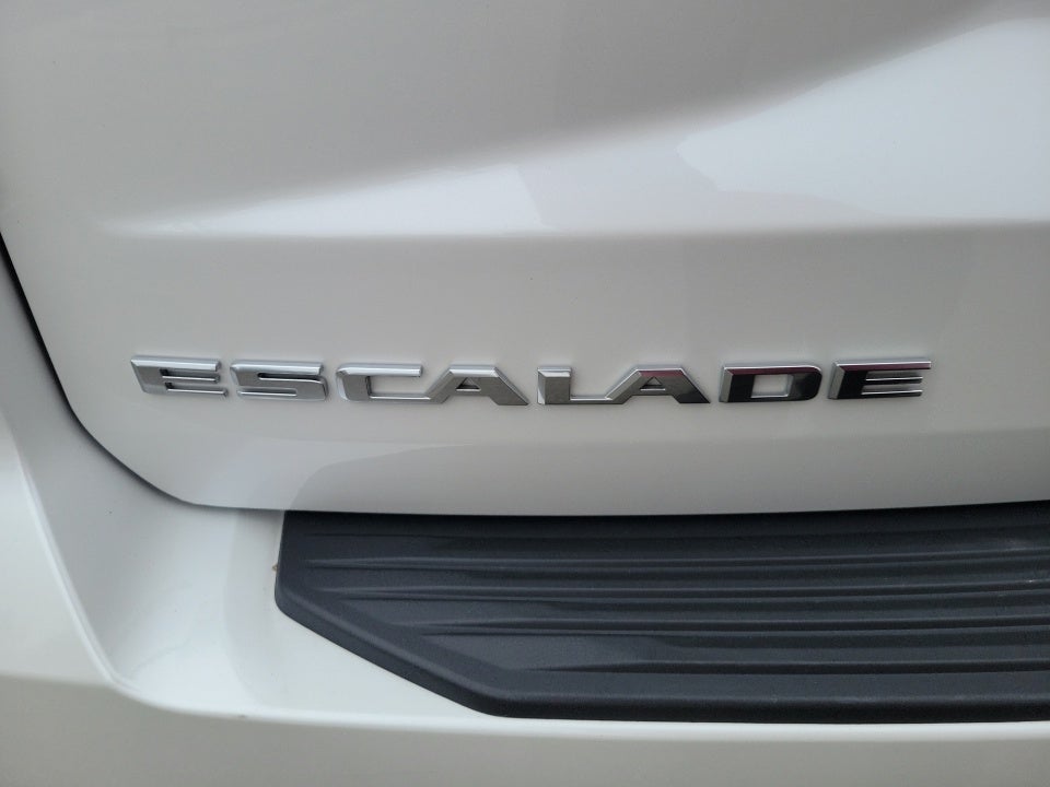 2024 Cadillac Escalade ESV 4WD Premium Luxury