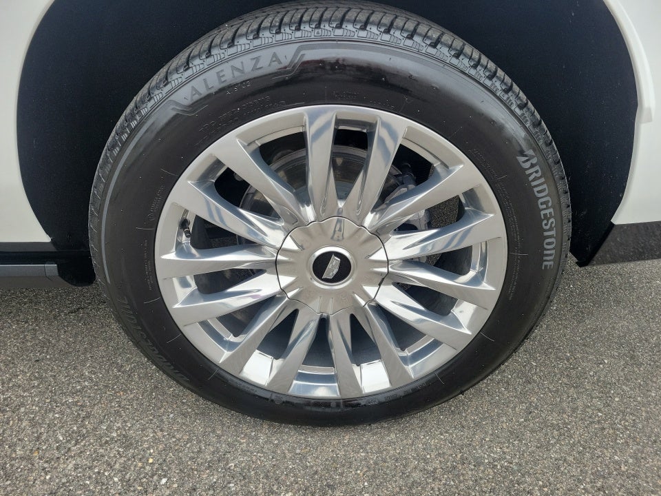 2024 Cadillac Escalade ESV 4WD Premium Luxury