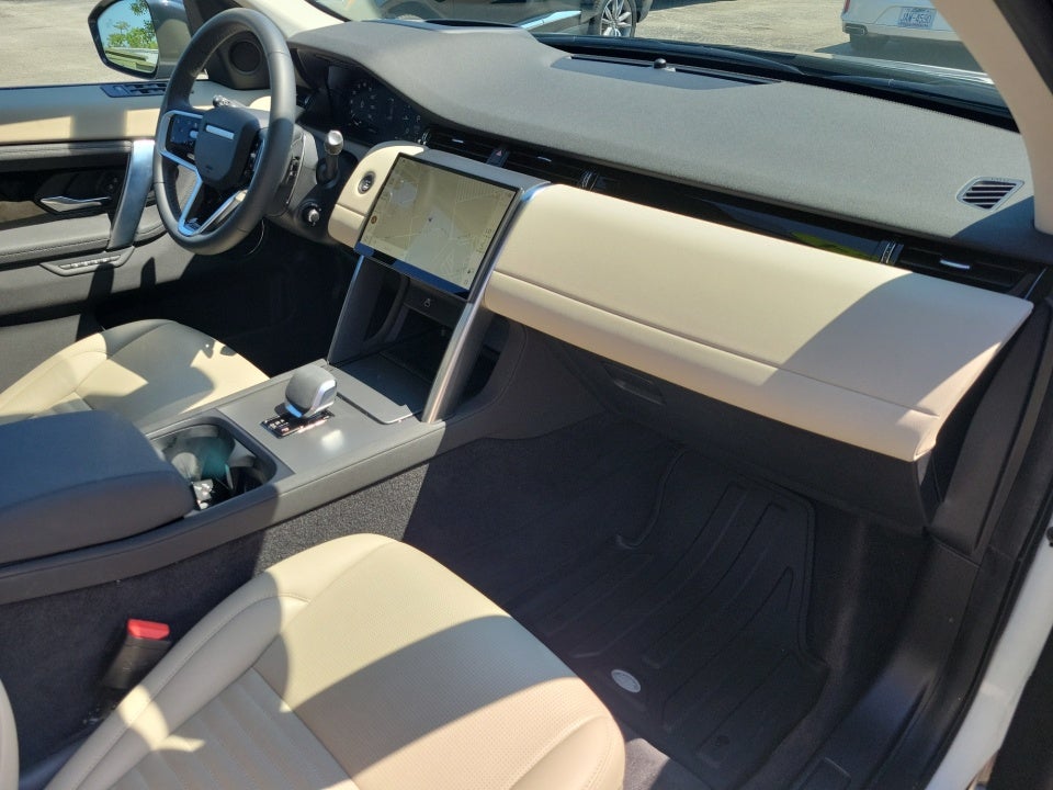 2024 Land Rover Discovery Sport Core S