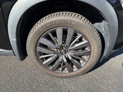 2022 Nissan Pathfinder SL 2WD