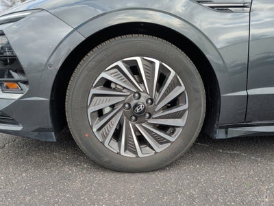 2025 Hyundai Sonata Hybrid Limited