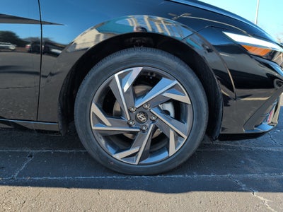 2025 Hyundai Elantra Hybrid SEL Sport