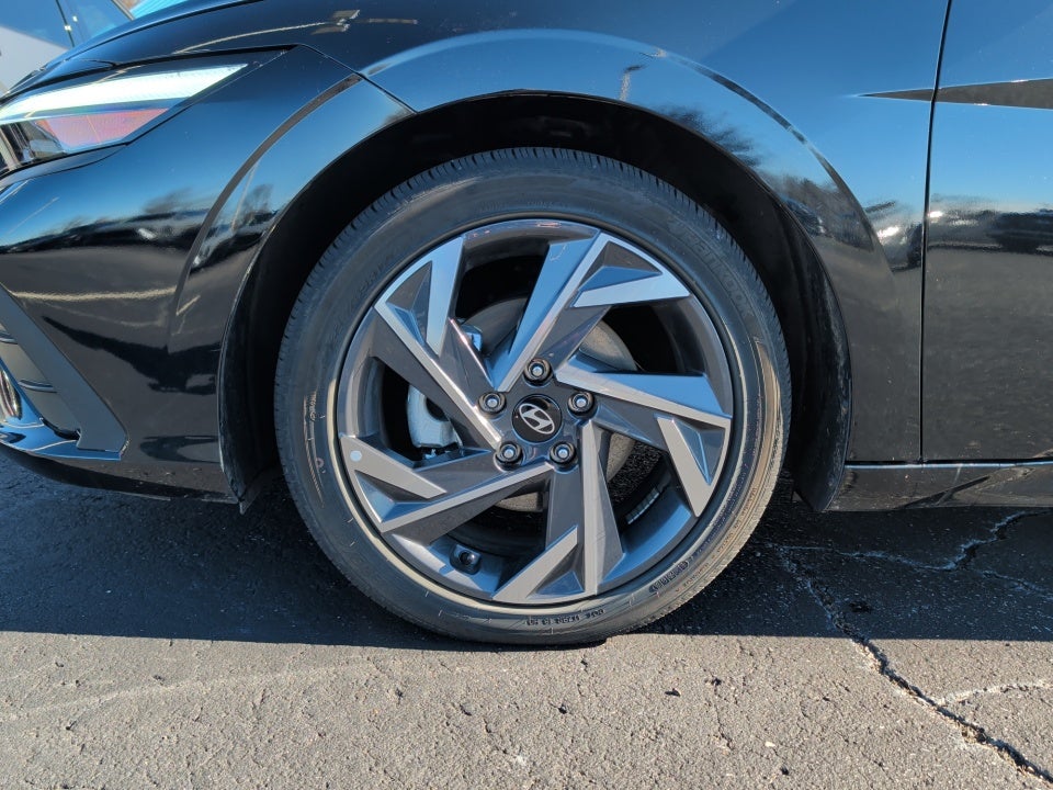 2025 Hyundai Elantra Hybrid SEL Sport