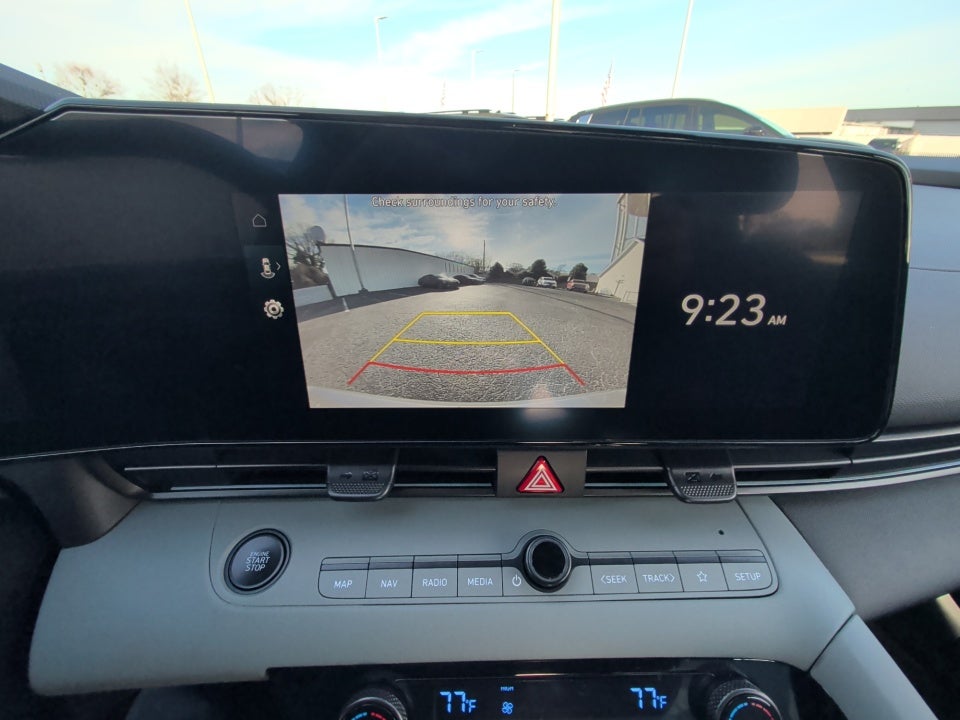 2025 Hyundai Elantra Hybrid Limited