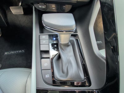 2025 Hyundai Elantra Hybrid Limited