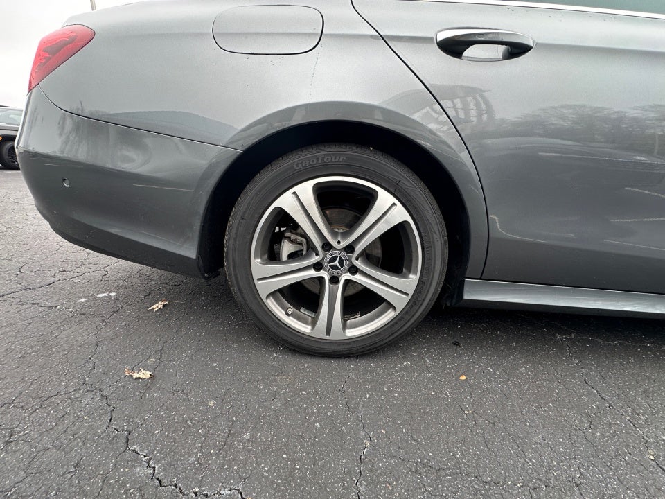 2019 Mercedes-Benz E 300 E 300