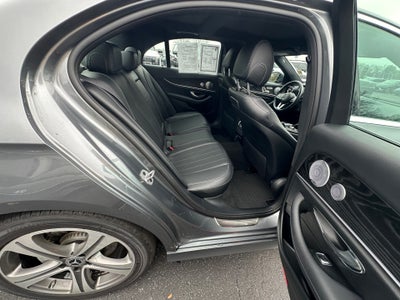 2019 Mercedes-Benz E 300 E 300