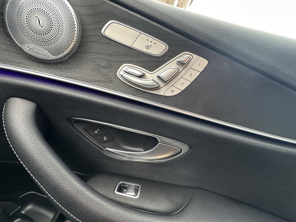 2019 Mercedes-Benz E 300 E 300