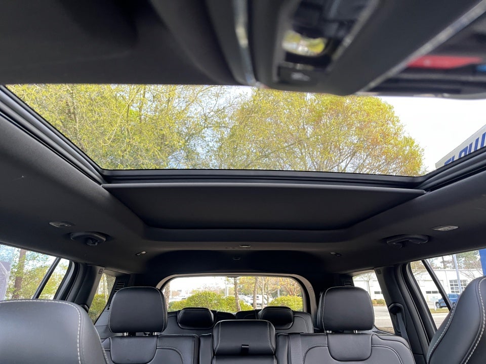 2025 Jeep Grand Cherokee L Limited 4x4