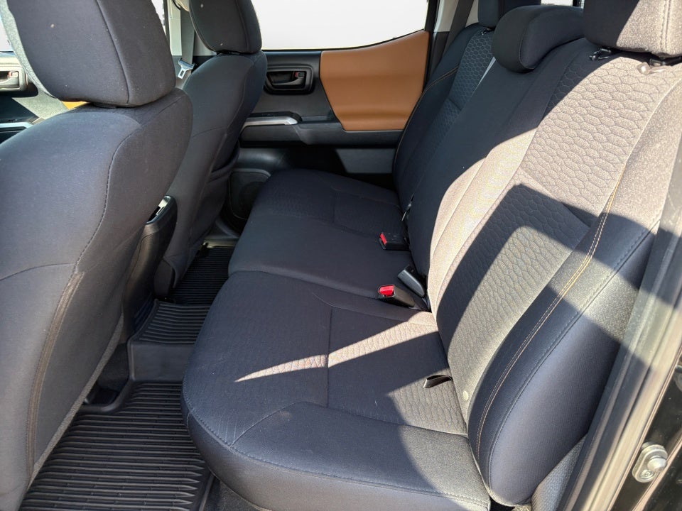 2017 Toyota Tacoma SR5 V6