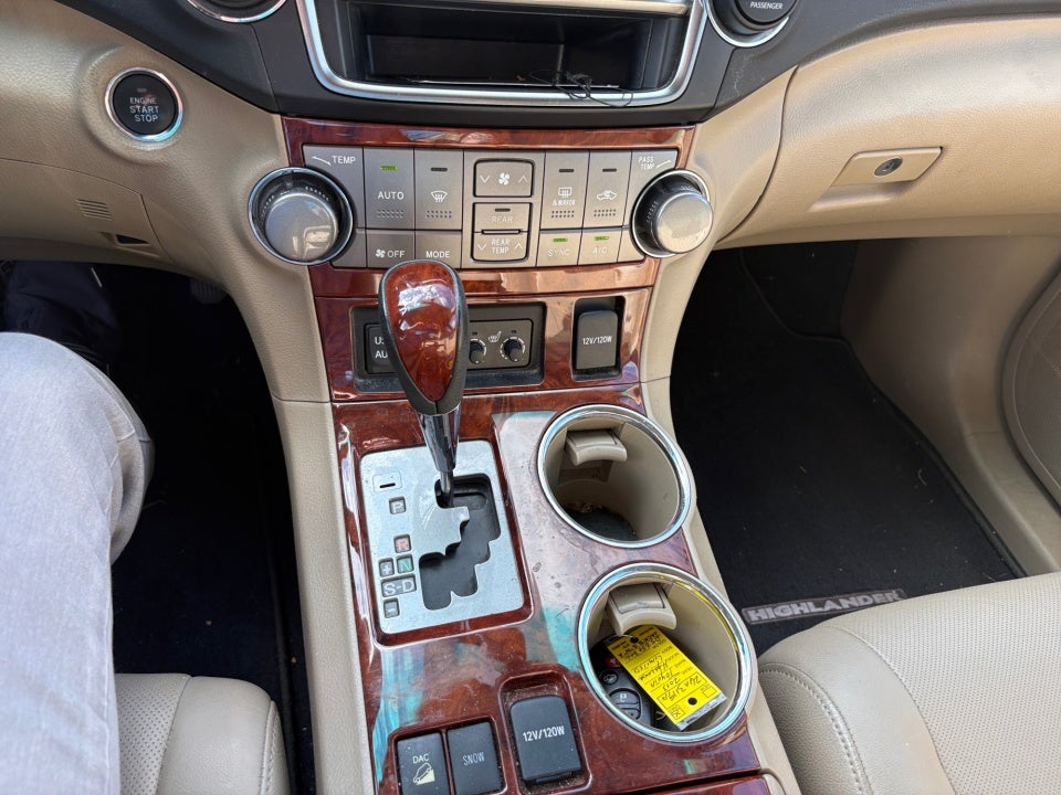 2013 Toyota Highlander Limited V6