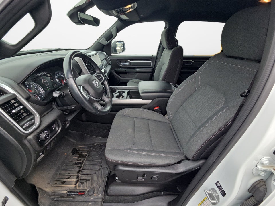 2022 RAM 1500 Big Horn Crew Cab 4x4 5'7" Box