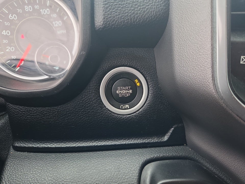 2019 RAM 1500 Big Horn/Lone Star Crew Cab 4x4 5'7" Box