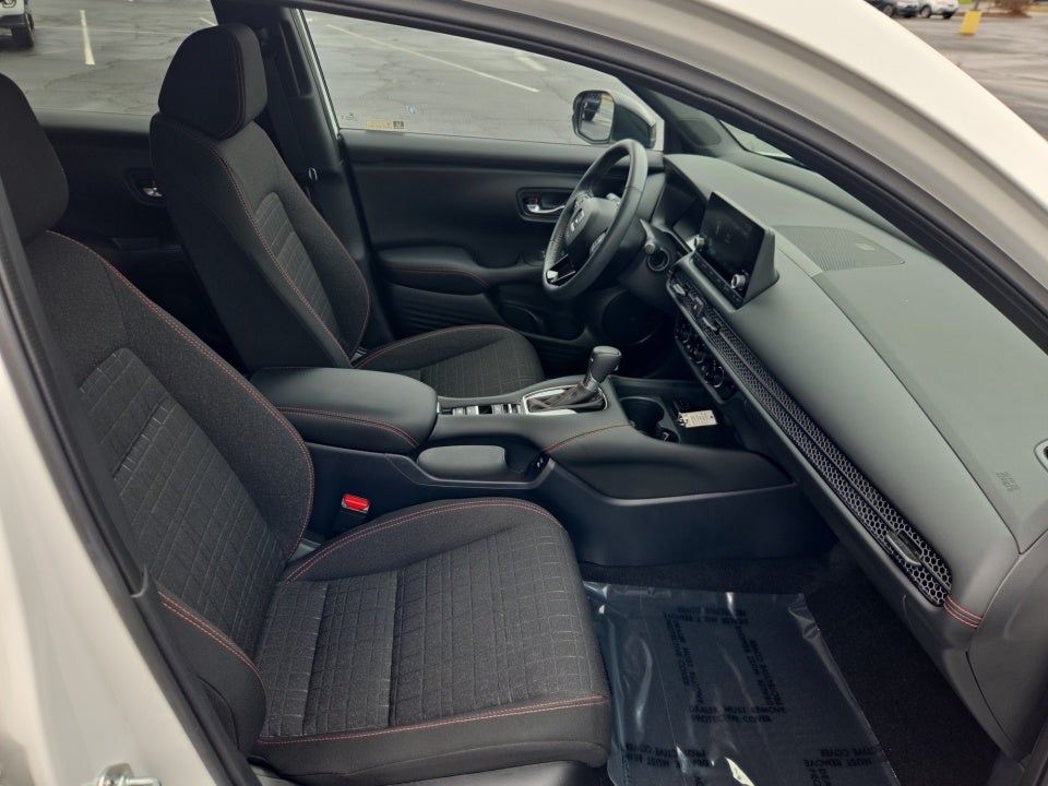 2024 Honda HR-V 2WD Sport