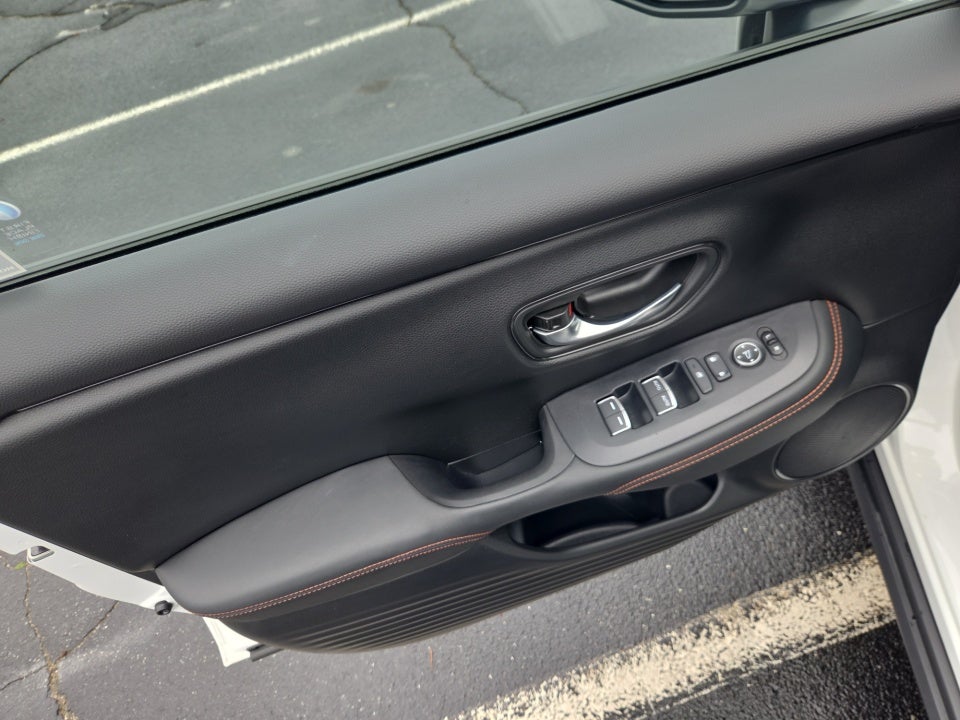 2024 Honda HR-V 2WD Sport