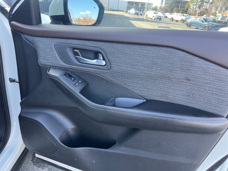 2021 Nissan Rogue SV FWD