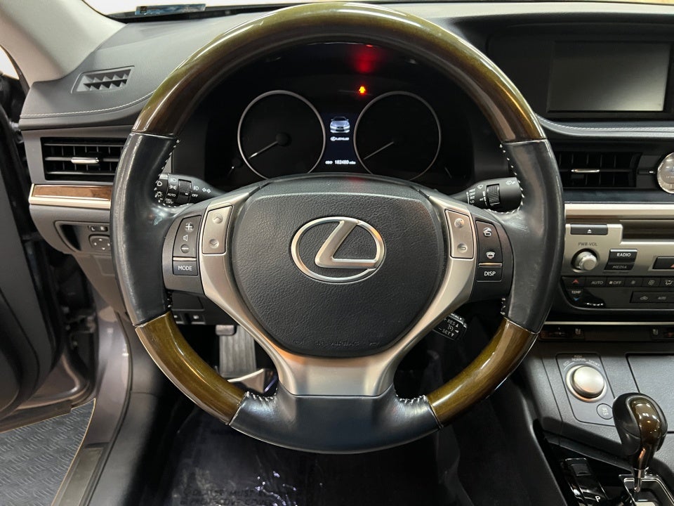 2014 Lexus ES 350 4dr Sdn