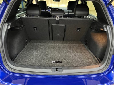 2017 Volkswagen Golf R 4-Door w/DCC & Navigation