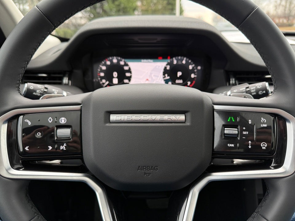 2025 Land Rover Discovery Sport S