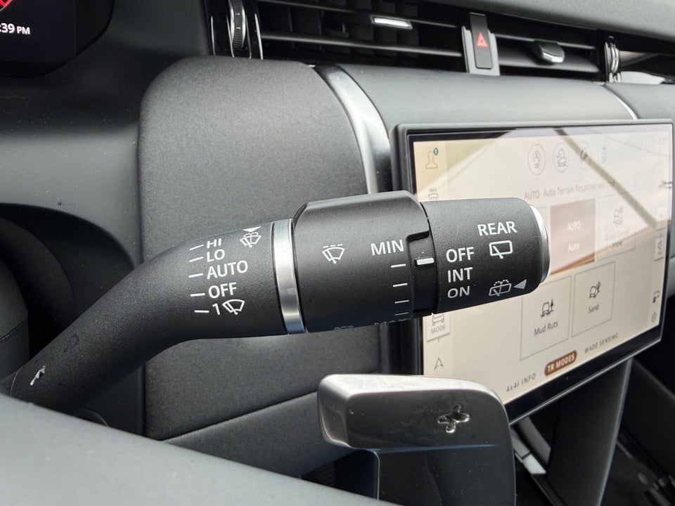 2025 Land Rover Discovery Sport S