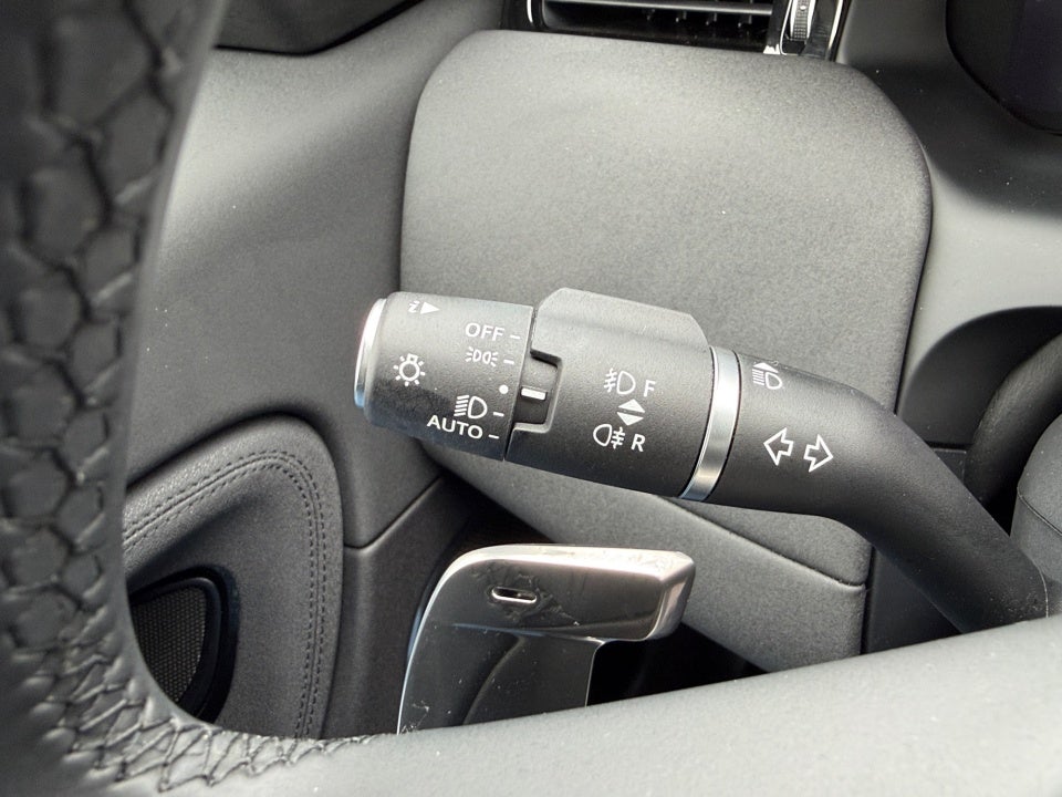 2025 Land Rover Discovery Sport S