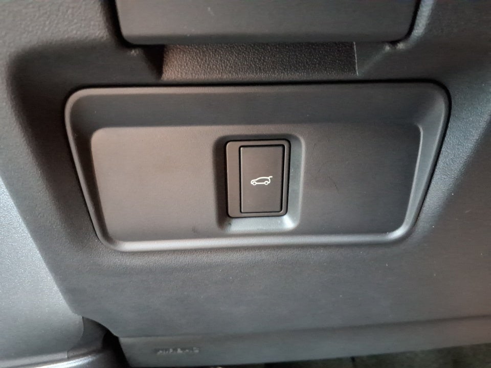 2024 Land Rover Discovery Sport Core S