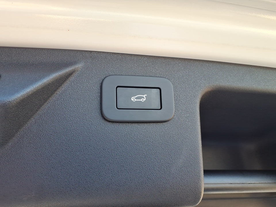 2024 Land Rover Discovery Sport Core S