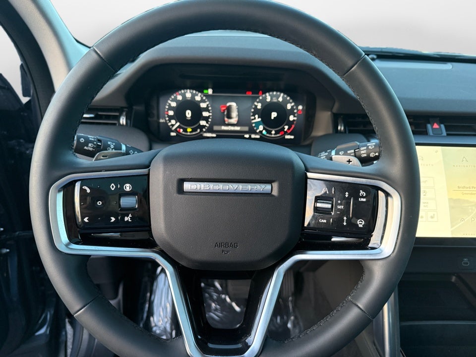 2025 Land Rover Discovery Sport S