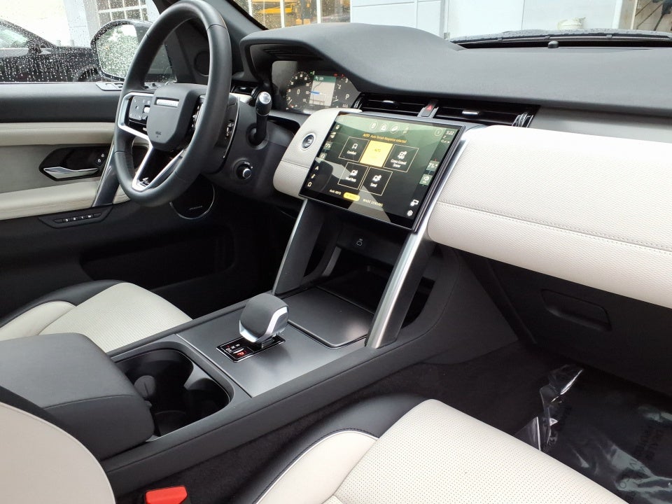 2024 Land Rover Discovery Sport Dynamic SE