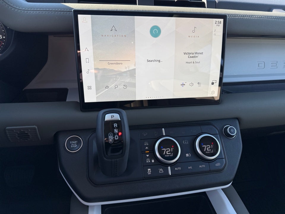 2025 Land Rover Defender 110 P400 S